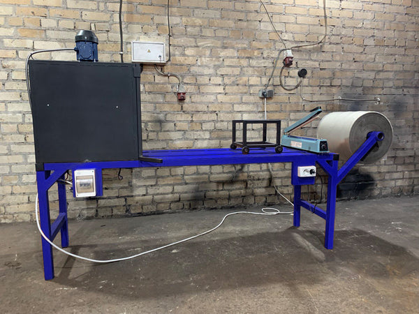 Masina de ambalat brichete Pini Kay