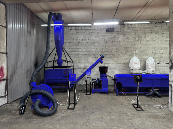 Linie pentru granularea furajelor combinate si a peletilor din rumegus LGK 300